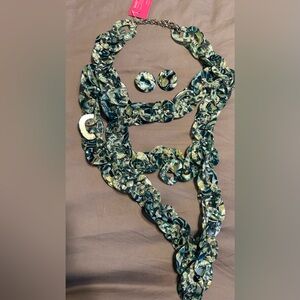 Sassy Jones Marbled Green and Yellow Necklace Set